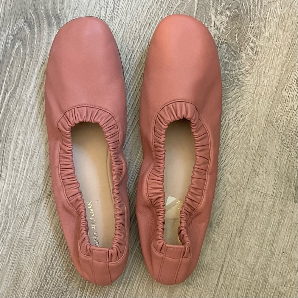 gorgeous ballet glove flats — reminiscent of old Celine ❣️